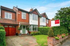 4 bedroom Detached f...